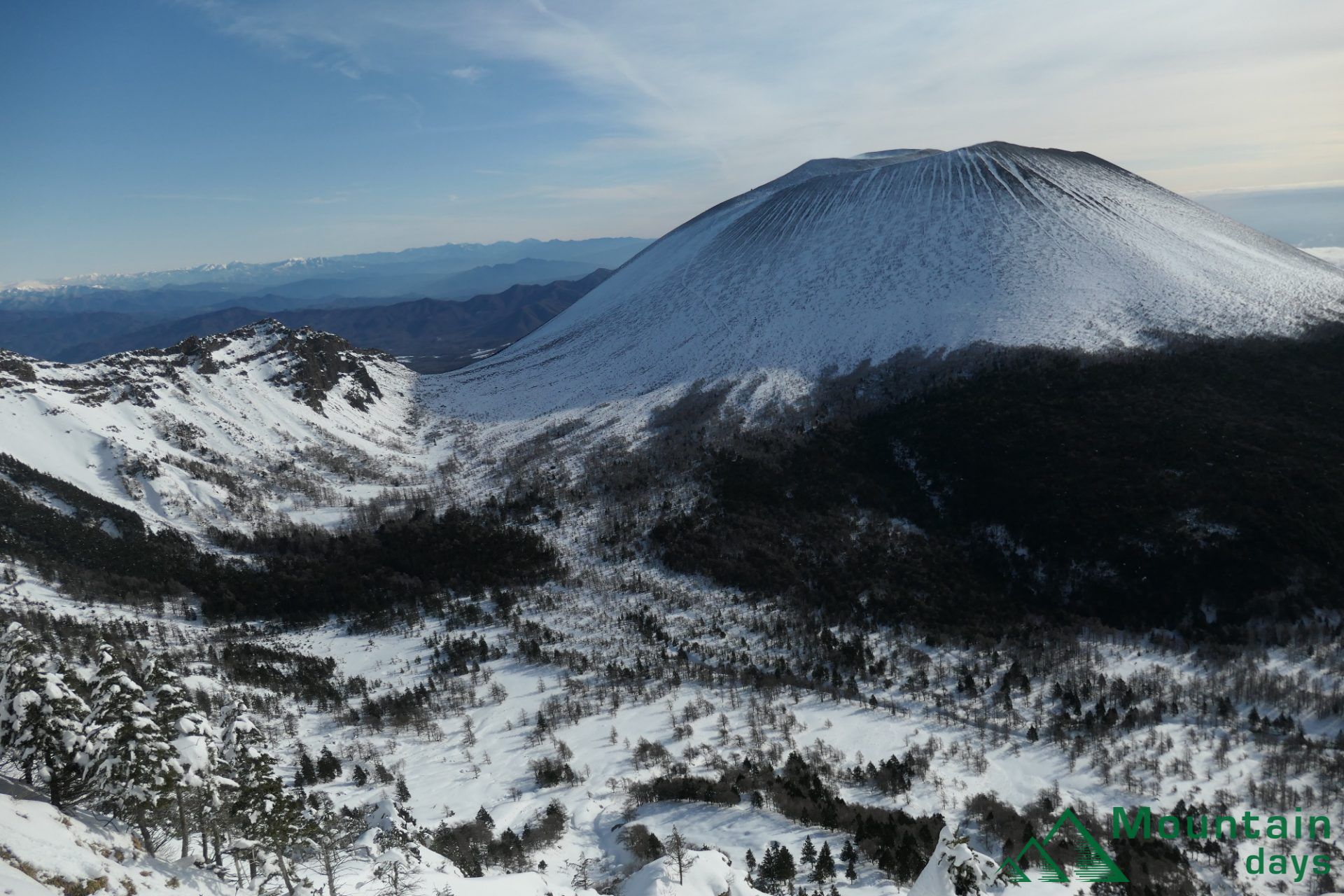 まりの登山レポ 黒斑山からガトーショコラな浅間山をみる雪山登山 Mountain Days